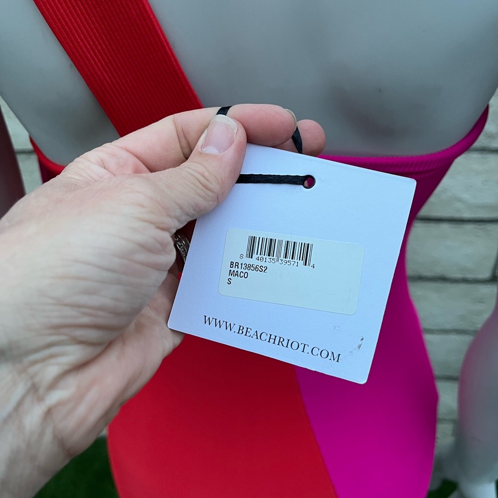 Beach Riot Color Block Nia One piece bathing suit - Picture 7 of 7